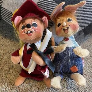 Vintage 1995 Annalee Dolls Meredith NH USA Made Lot Of 2 Graduate And Girlfriend